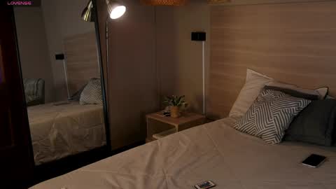 Snapshot of lua_ferch_ chatting on April 2026 01:06:02 PM ---Goys incredible photographs online show from April 2026 01:06:02 PM