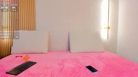 Lua Rosse online show from March 2026 08:26:01 PM