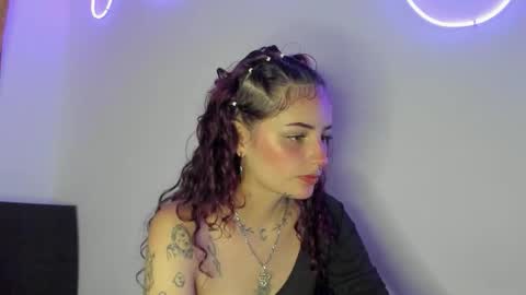 Jenn online show from January 2026 09:51:01 PM