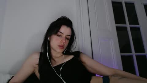 luana online show from March 2026 09:04:02 PM