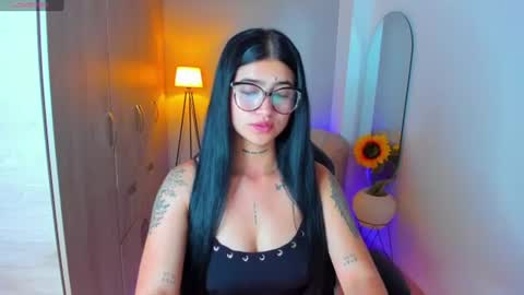 Luana online show from July 2026 11:02:02 AM