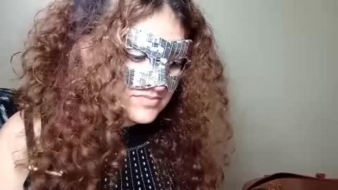 Snapshot of luanapowerful chatting on February 2025 01:57:01 AM luanapowerful online show from February 2025 01:57:01 AM