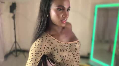 Snapshot of luanarisque chatting on March 2026 09:03:02 AM IG luana orq online show from March 2026 09:03:02 AM