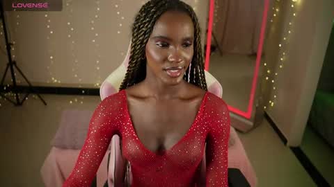 Snapshot of luanarisque chatting on April 2026 05:52:01 AM IG luana orq online show from April 2026 05:52:01 AM