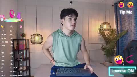 lUAN online show from April 2026 11:37:01 AM