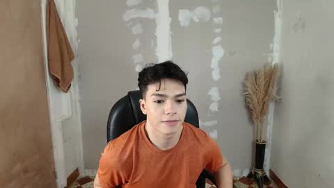 lUAN online show from June 2026 12:08:02 PM