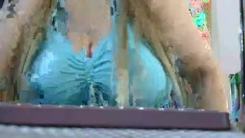 Snapshot of luanna837 chatting on October 2025 01:42:01 PM luanna837 online show from October 2025 01:42:01 PM