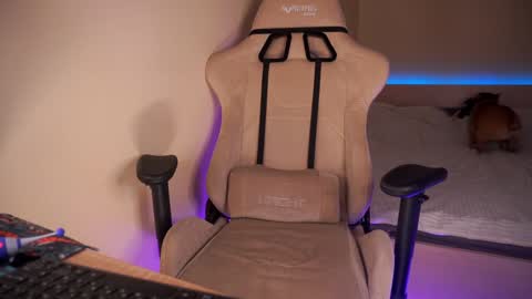 Luba online show from January 2025 12:20:02 AM