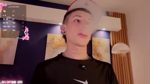 Snapshot of luca_prince_ chatting on March 2026 03:01:02 AM Luca online show from March 2026 03:01:02 AM