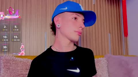 Snapshot of luca_prince_ chatting on April 2026 04:04:01 AM Luca online show from April 2026 04:04:01 AM