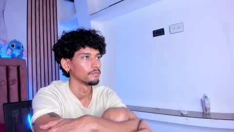 Luca  online show from December 2025 02:55:01 PM