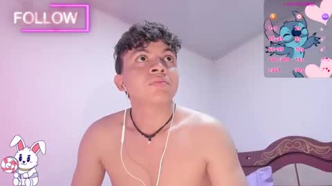 Lukas online show from February 2025 07:34:01 PM