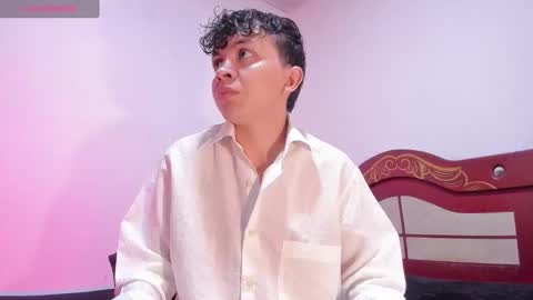 Lukas online show from February 2025 04:04:02 AM