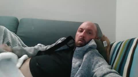 Snapshot of lucabeech88 chatting on December 2024 04:00:02 PM Luca online show from December 2024 04:00:02 PM