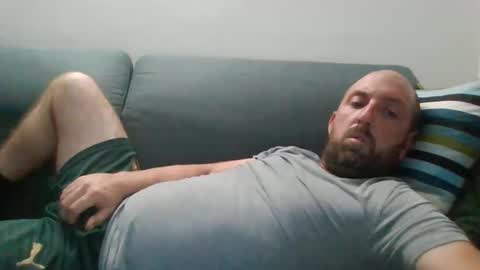 Snapshot of lucabeech88 chatting on September 2025 08:01:01 PM Luca online show from September 2025 08:01:01 PM