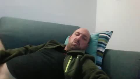 Snapshot of lucabeech88 chatting on October 2025 08:44:02 PM Luca online show from October 2025 08:44:02 PM