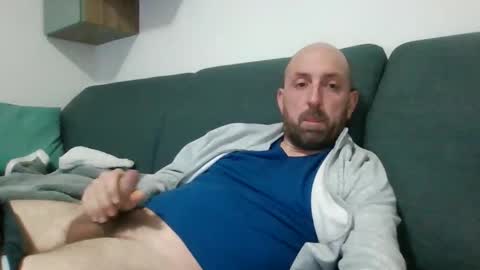 Luca online show from February 2026 08:07:02 PM