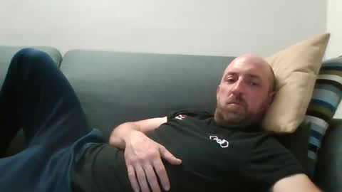 Snapshot of lucabeech88 chatting on April 2026 06:54:02 PM Luca online show from April 2026 06:54:02 PM