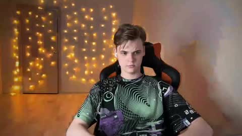 Snapshot of lucas_dany chatting on January 2025 09:51:01 PM Lucas Gill online show from January 2025 09:51:01 PM