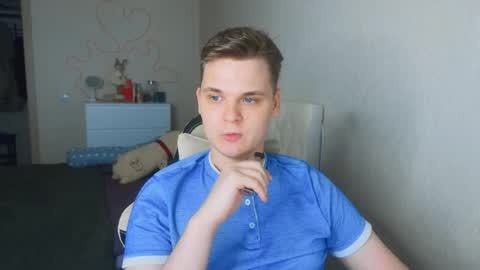 Snapshot of lucas_dany chatting on November 2025 03:15:02 PM Lucas Gill online show from November 2025 03:15:02 PM