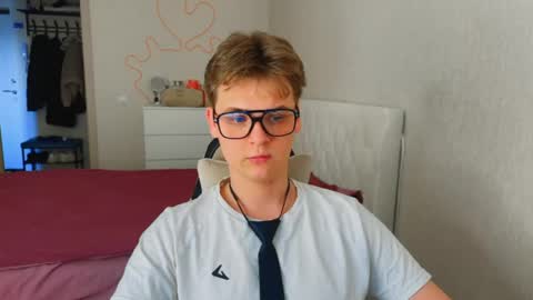 Snapshot of lucas_dany chatting on March 2026 09:57:01 AM Lucas Gill online show from March 2026 09:57:01 AM