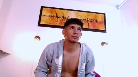 Snapshot of lucas_dream chatting on June 2026 12:10:02 PM lucas_dream online show from June 2026 12:10:02 PM