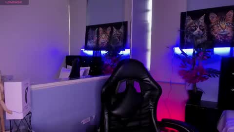 lucascarterr online show from November 2025 12:55:01 PM