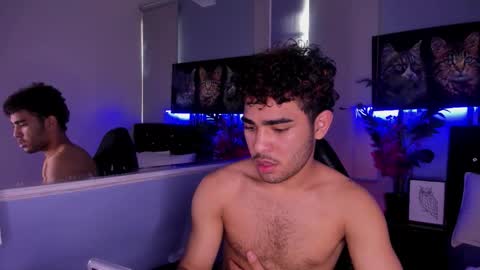 lucascarterr online show from November 2025 04:11:02 PM