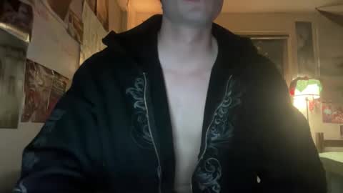 Snapshot of lucascrown chatting on February 2026 06:45:02 AM lucascrown online show from February 2026 06:45:02 AM