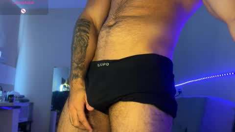 lucasfit24 online show from December 2025 02:23:02 PM