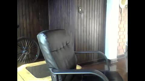 lucasgodyy online show from March 2025 07:06:02 PM