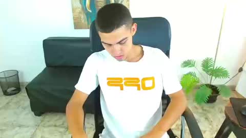 Lucas online show from March 2026 08:57:02 PM