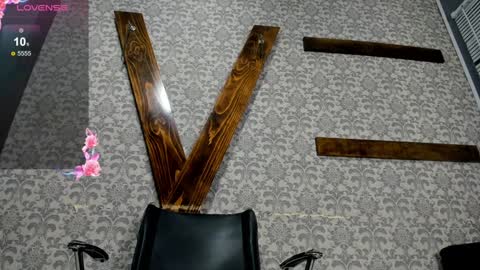 MIA HOT online show from February 2025 12:17:02 PM