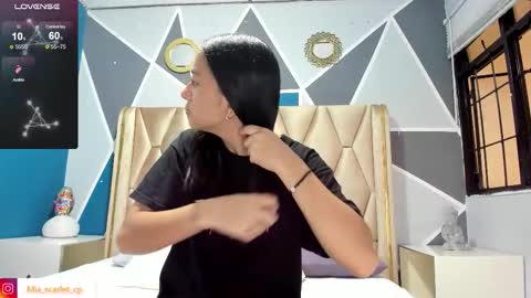 MIA HOT online show from September 2025 12:05:02 PM