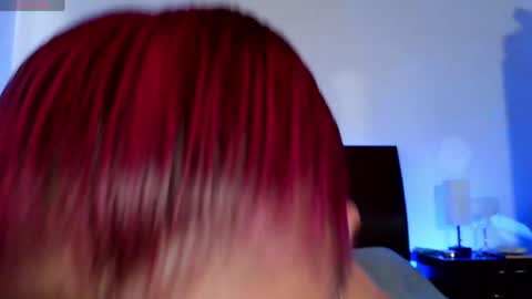 Luccy online show from April 2026 02:34:01 PM