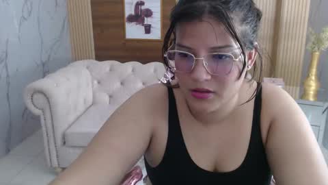 Lucero  online show from March 2026 09:36:01 PM