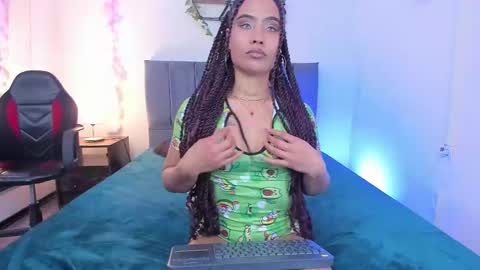 Lucero  online show from March 2026 03:54:01 AM