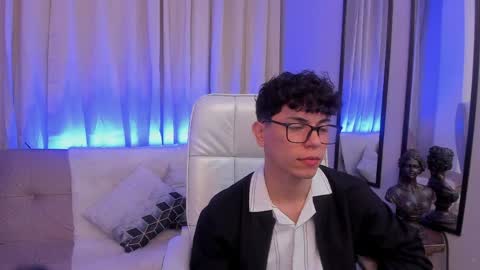 Lucho online show from April 2026 03:17:02 AM