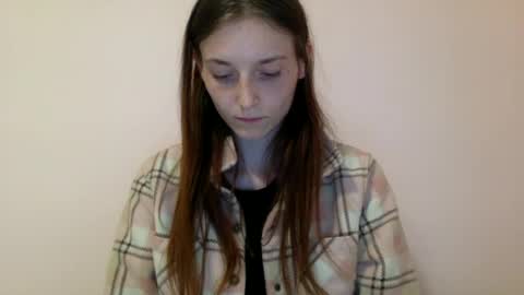 Luci Layne online show from June 2026 02:31:01 PM