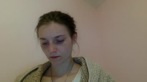 Luci Layne online show from June 2026 05:02:02 PM