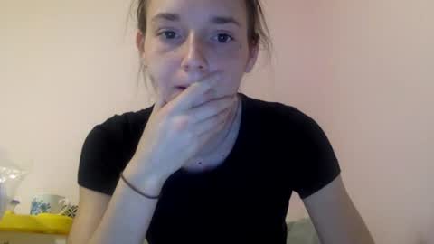 Luci Layne online show from July 2026 11:17:02 AM