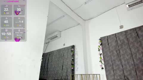 lucia78shy online show from October 2025 11:25:02 PM