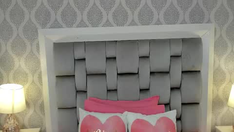 lucia_lorenz online show from December 2025 11:26:02 AM