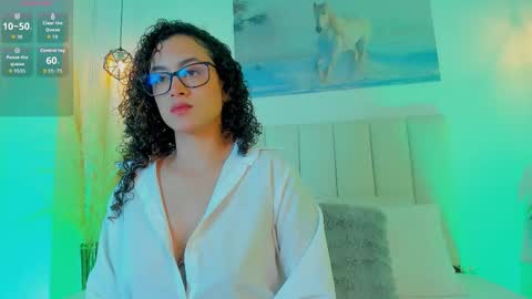 lucia_mendoza_ online show from September 2025 05:10:02 AM