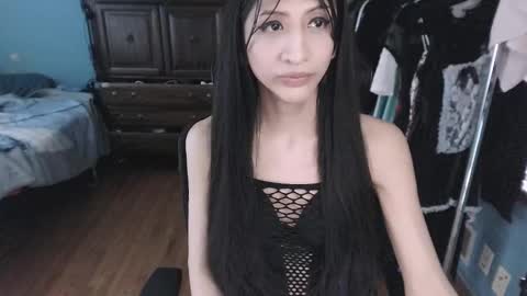 Snapshot of lucia_sky chatting on February 2025 07:05:02 PM Lucia online show from February 2025 07:05:02 PM