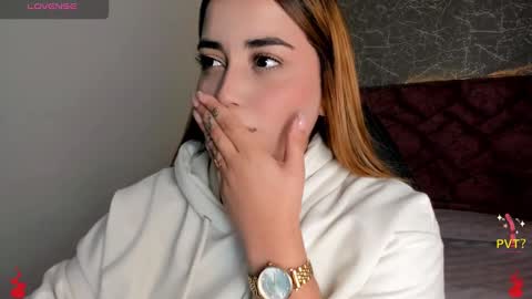 Snapshot of lucia_star_ chatting on January 2025 07:50:02 PM lucia star  online show from January 2025 07:50:02 PM