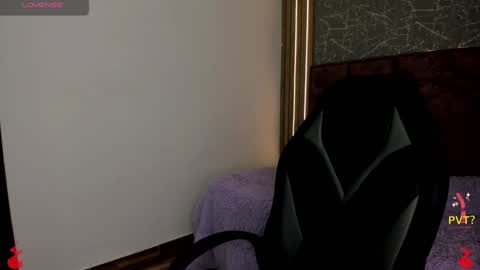 Snapshot of lucia_star_ chatting on January 2025 10:24:01 PM lucia star  online show from January 2025 10:24:01 PM