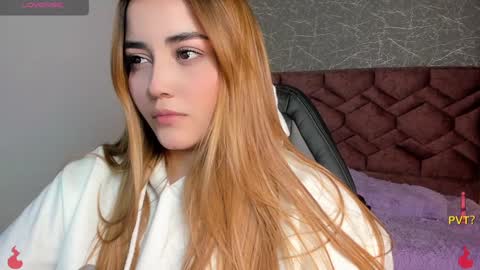 Snapshot of lucia_star_ chatting on January 2025 07:53:02 PM lucia star  online show from January 2025 07:53:02 PM