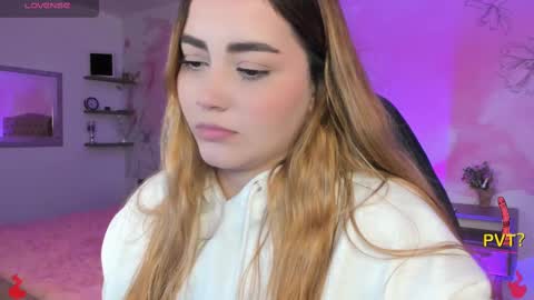 Snapshot of lucia_star_ chatting on February 2025 02:56:02 AM lucia star  online show from February 2025 02:56:02 AM