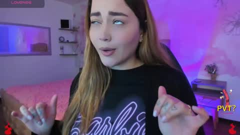 Snapshot of lucia_star_ chatting on February 2025 02:39:02 AM lucia star  online show from February 2025 02:39:02 AM